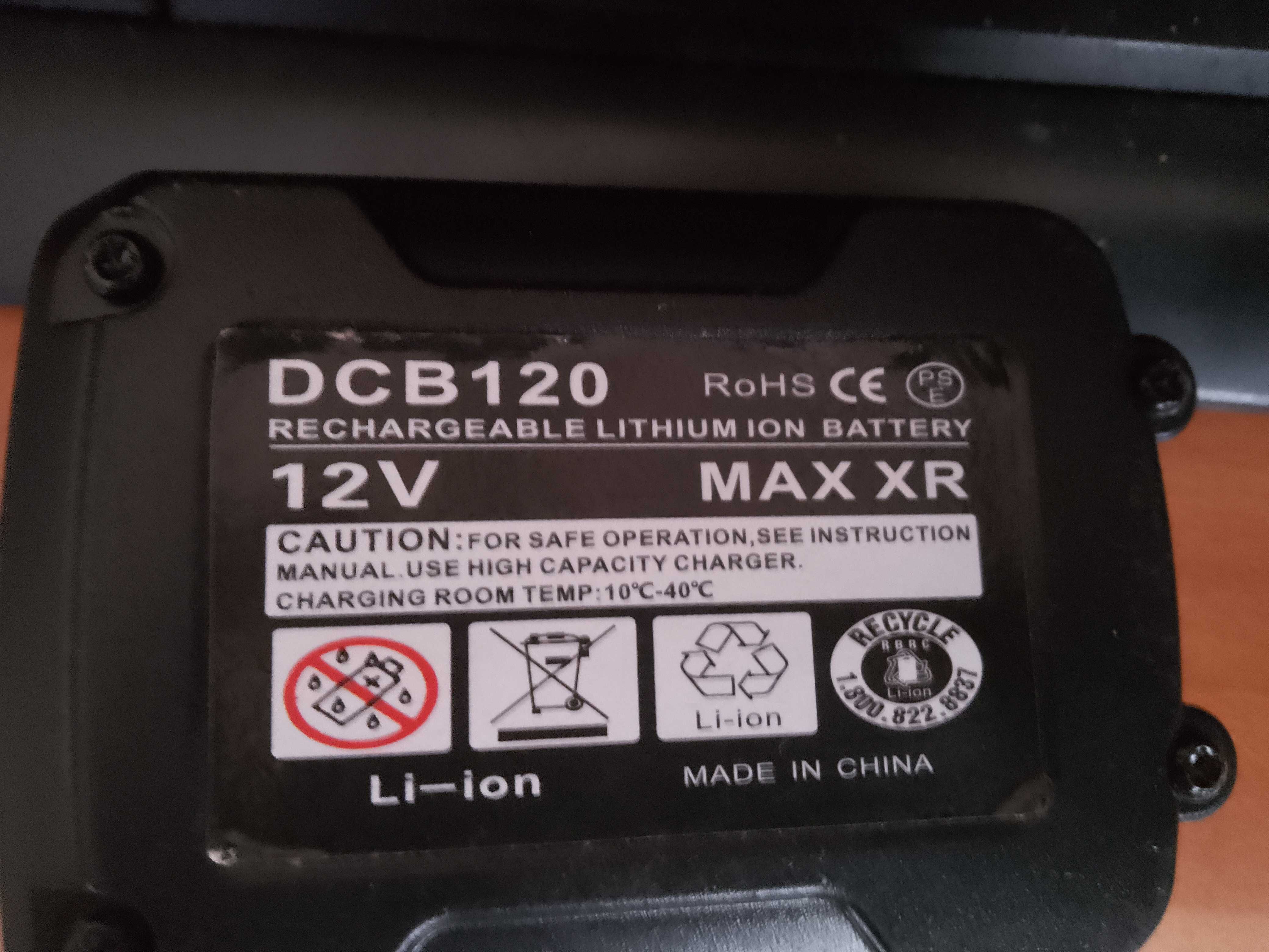 Dewalt DCB121- 10,8v lub zamiennik DCB120