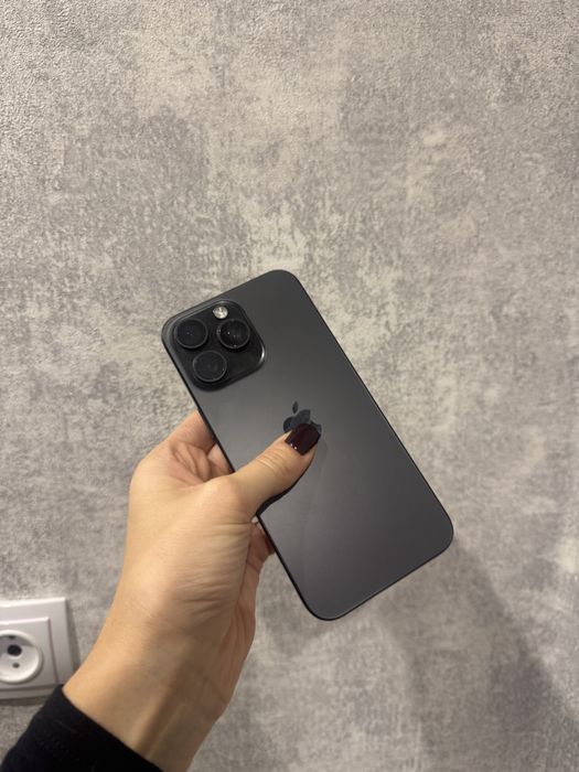 iPhone 15 Pro Max 256 GB Black Titanium