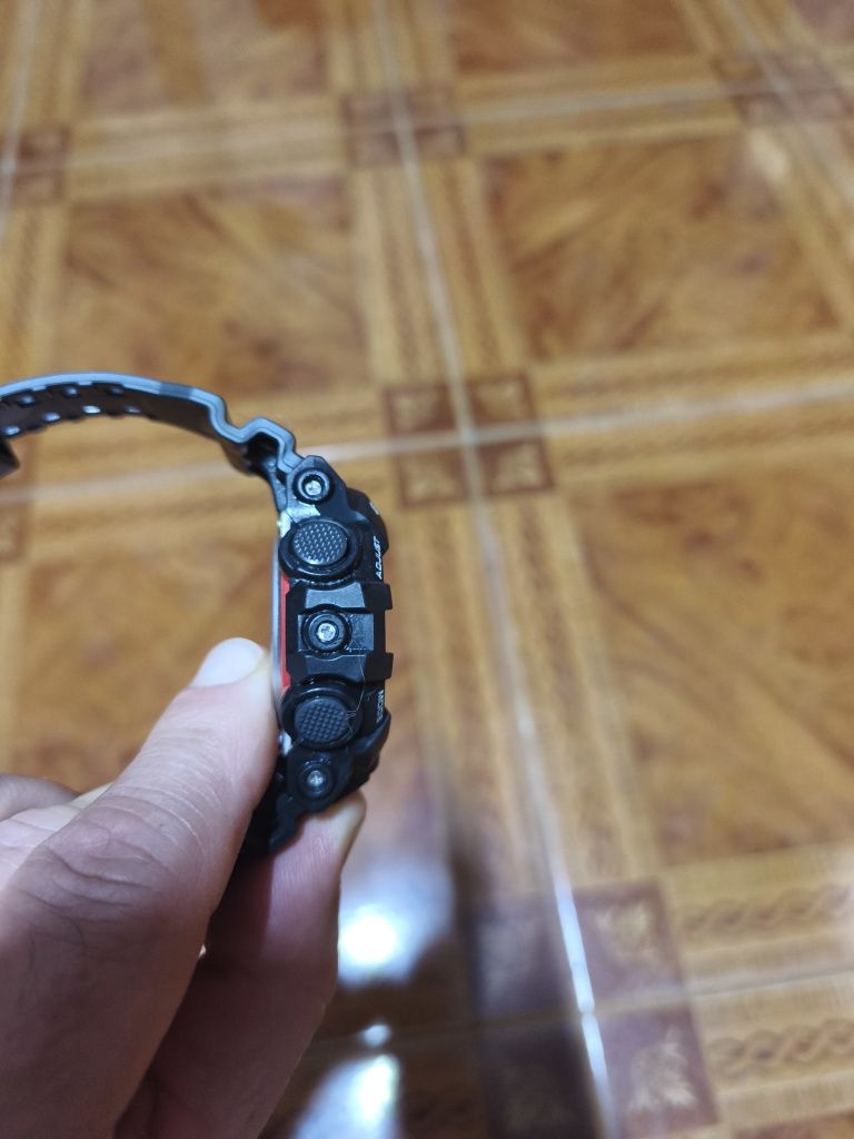 Casio G shock GA-700