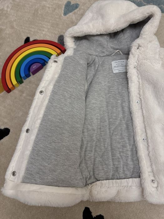 Шубка на девочку primark