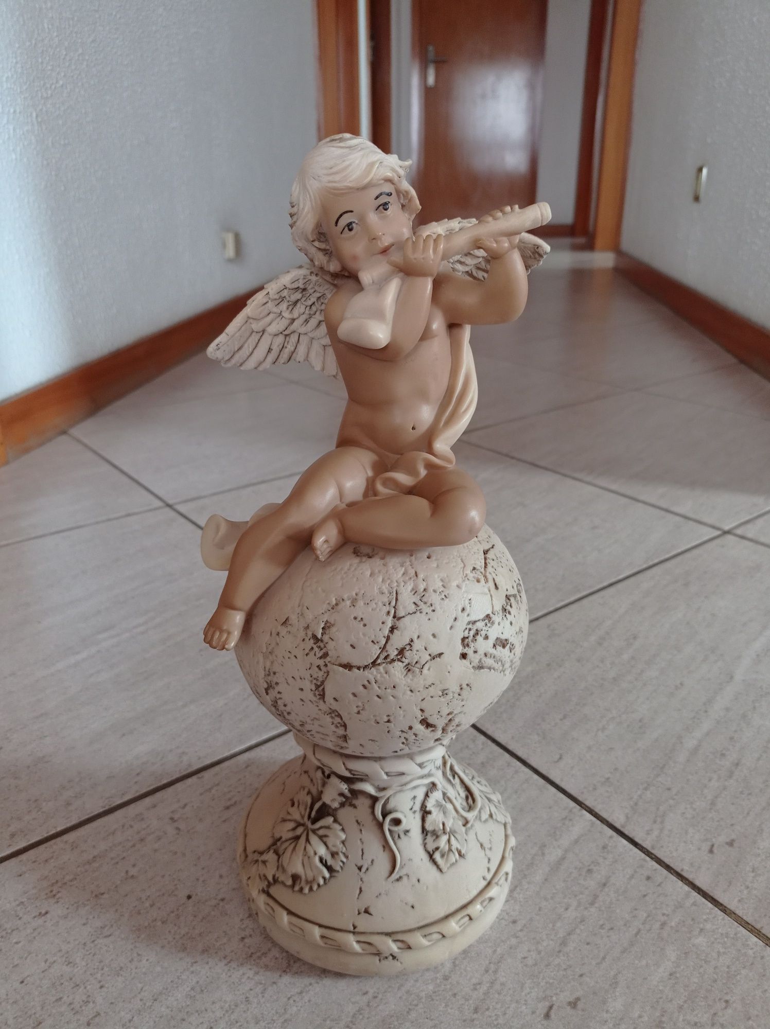 Escultura anjo D'Almeida
