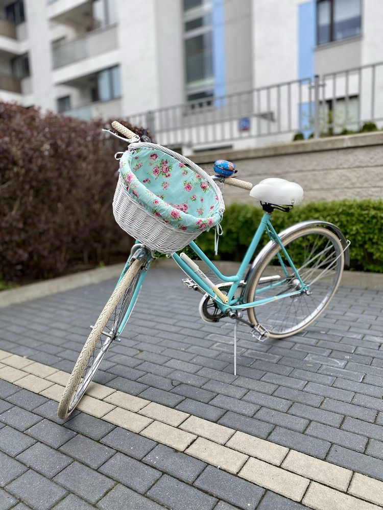 Niebieski rower miejski - holenderski