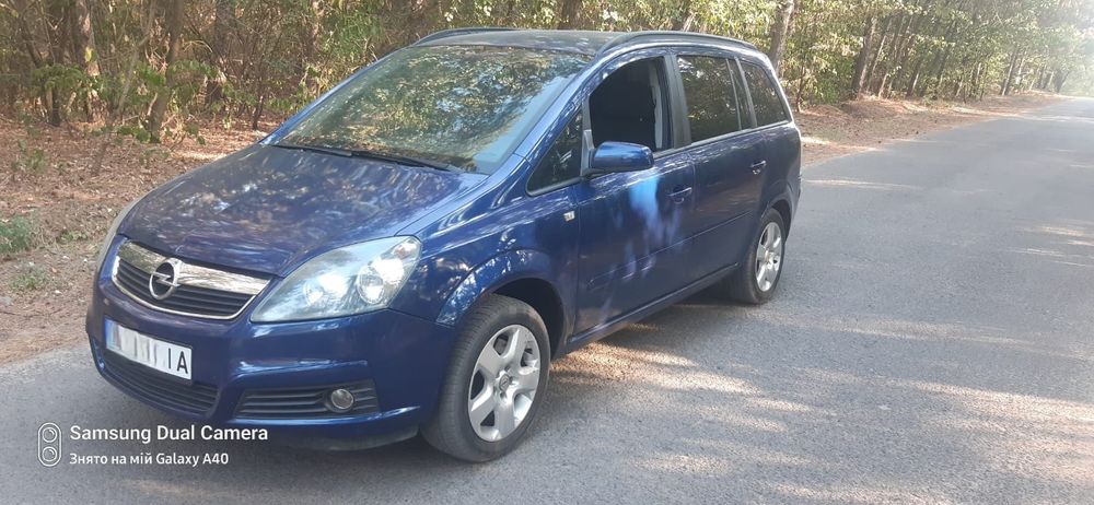Opel Zafira 2.2 бензин на автоматі