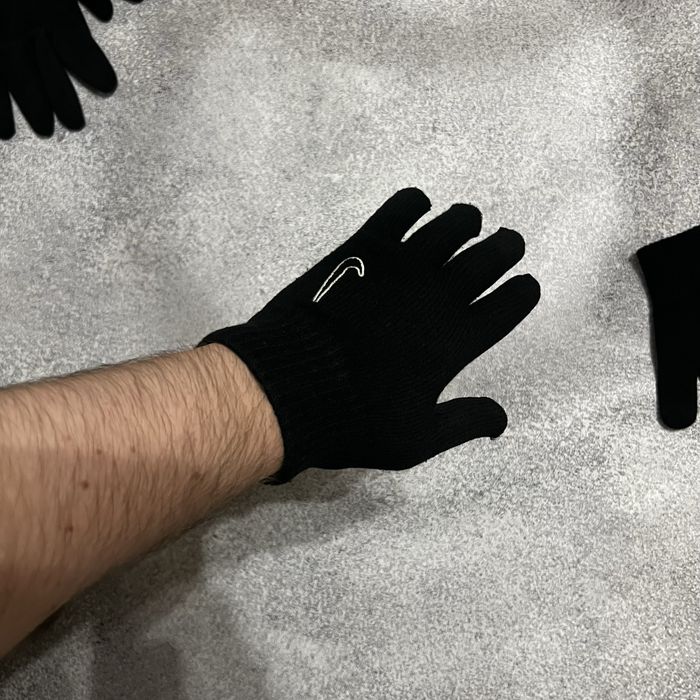 Зимові рукавиці Nike Swoosh оригінальні чоловічі перчатки найк