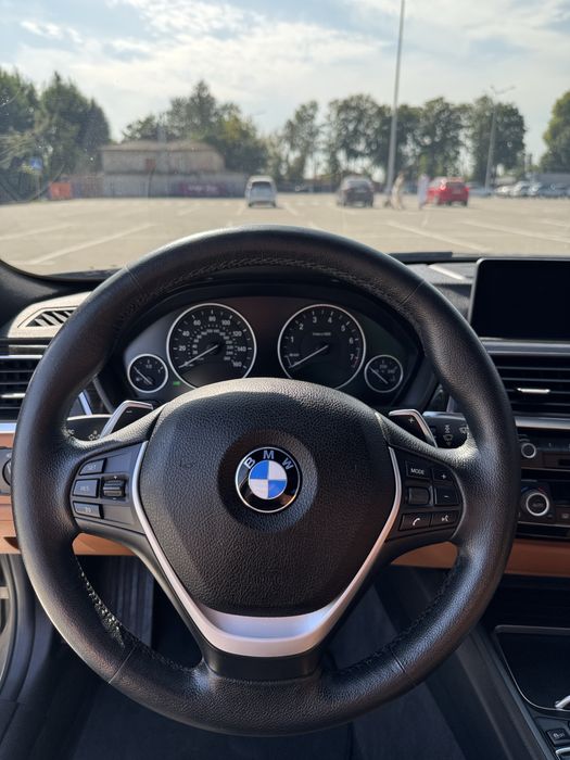 BMW F30 328i, торг присутній