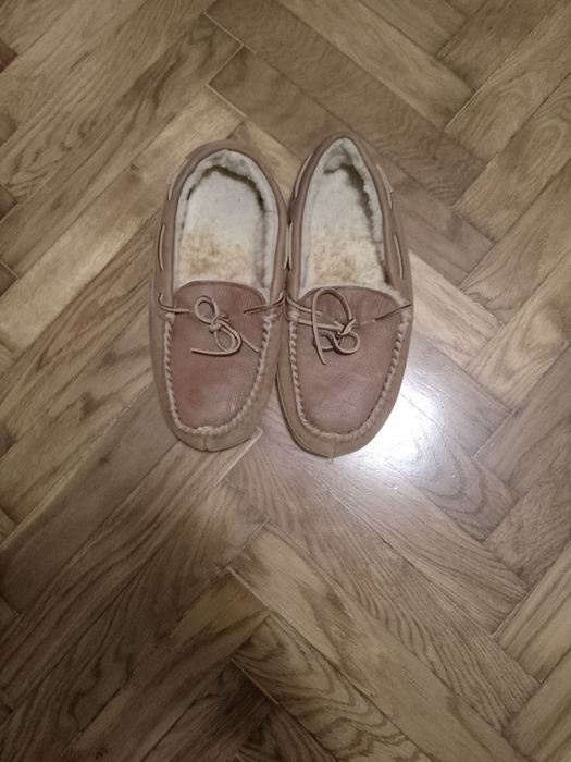 Чоловічі тапочки шкіряні