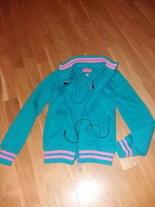 Bluza No Fear ze słuchawkami ok 9-10 lat