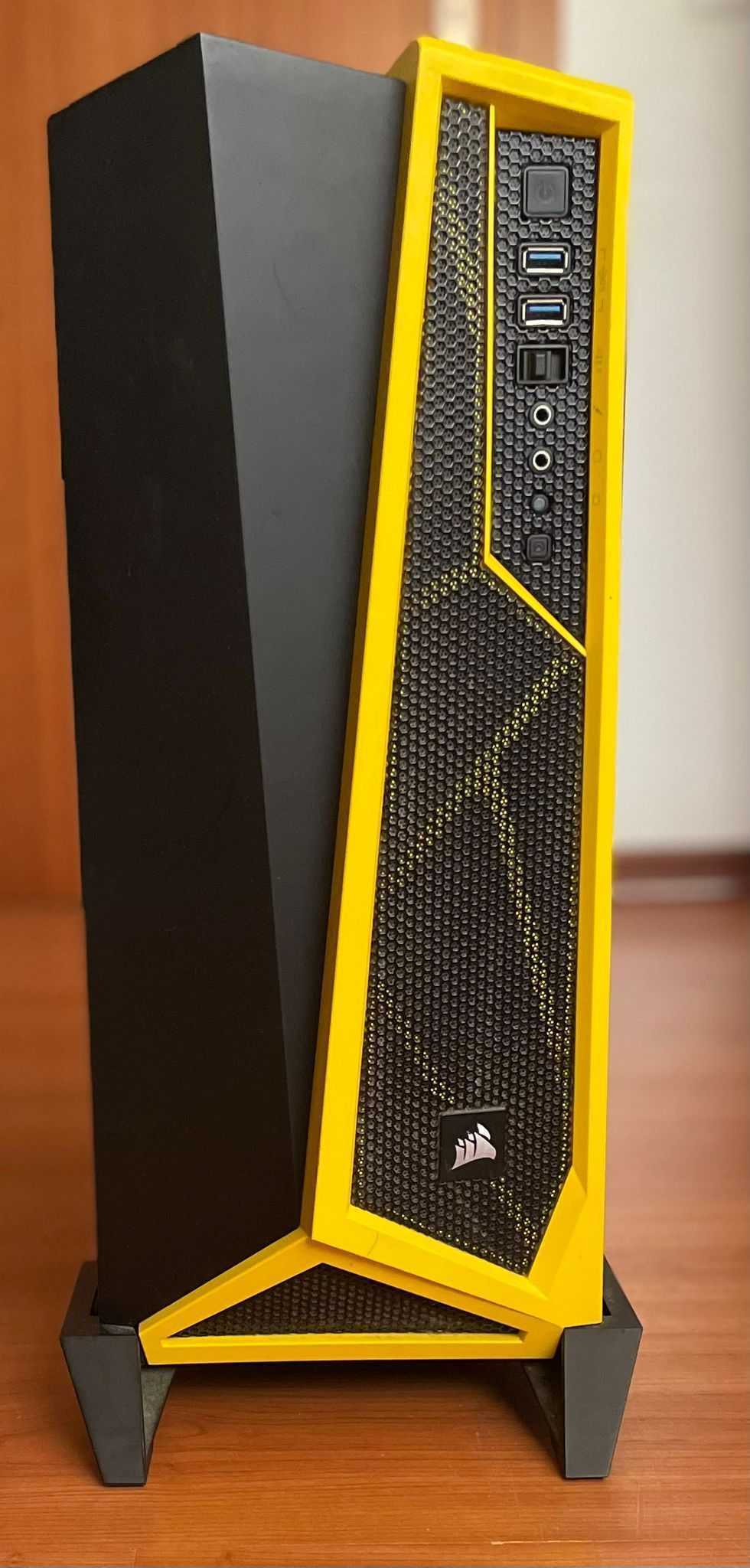 Computador fixo DESKTOP corsair