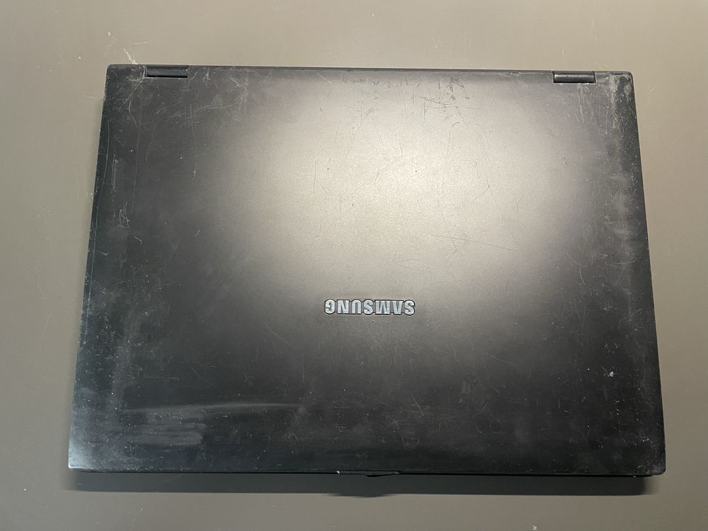 Laptop Samsung NP-P500I