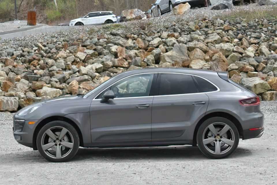 2015 Porsche Macan