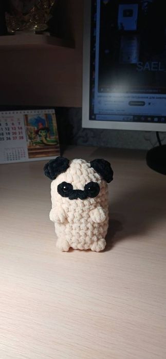 В'язана іграшка Мопс. Іграшка ручної роботи