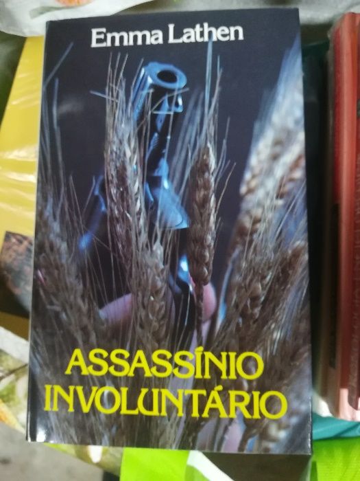 Assassínio Involuntário, Emma Lathen