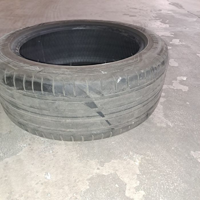 Komplet opon Goodyear 245/45/18