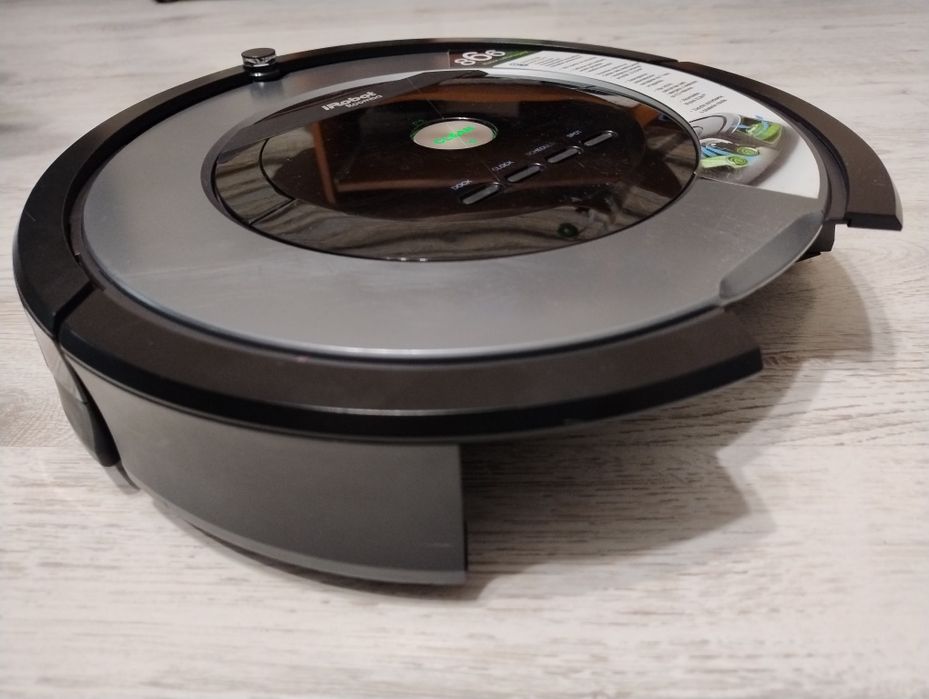 Sprawna płyta główna z obudową i zderzakiem Irobot Roomba 866