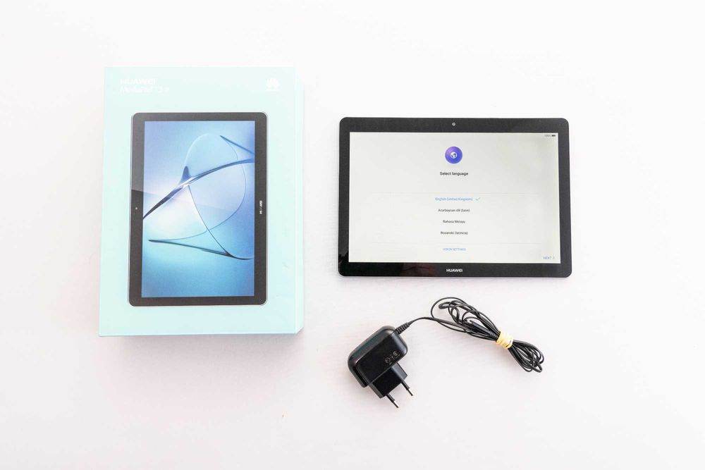 Tablet Huawei MediaPad T3 10 model AGS-W09