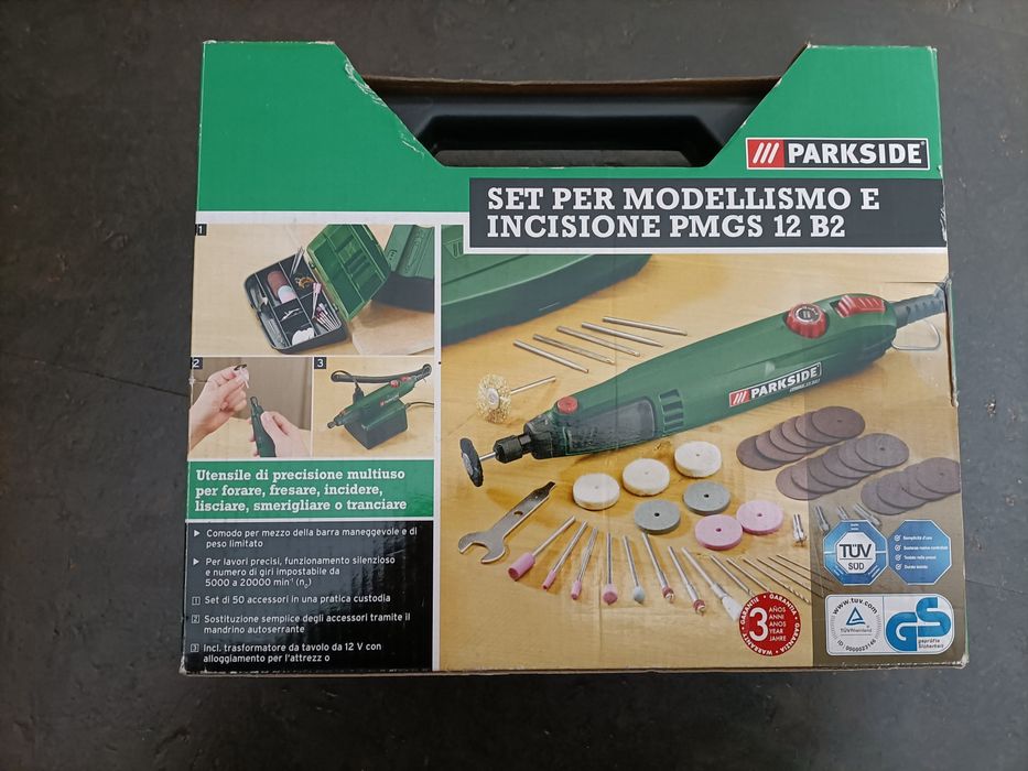 Máquina mini taladro novo