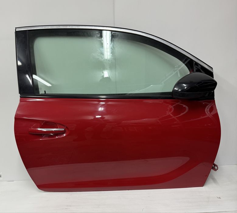 Opel Adam drzwi prawe z50m