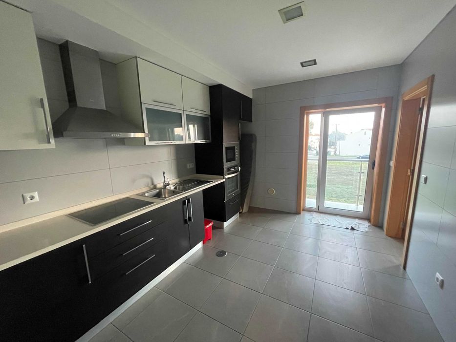 Apartamento em Ílhavo (Vista Alegre) para arrendamento