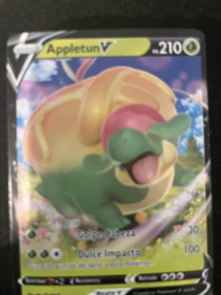 Muitas cartas Pokémon