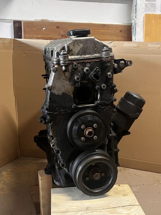 Słupek silnika M43B19 i pozostałe części wiecej w opisie