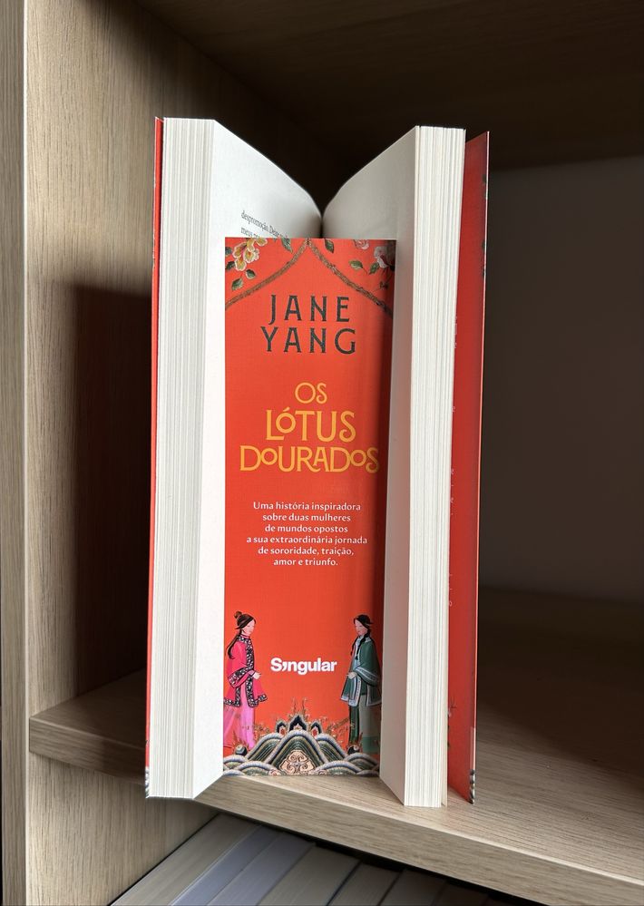 Os Lótus Dourados de Jane Yang
