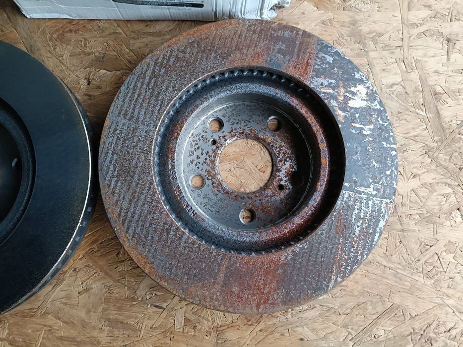 Tarcze hamulcowe przód 296mm Toyota Auris Prius Rav IV Mirai Lexus ES