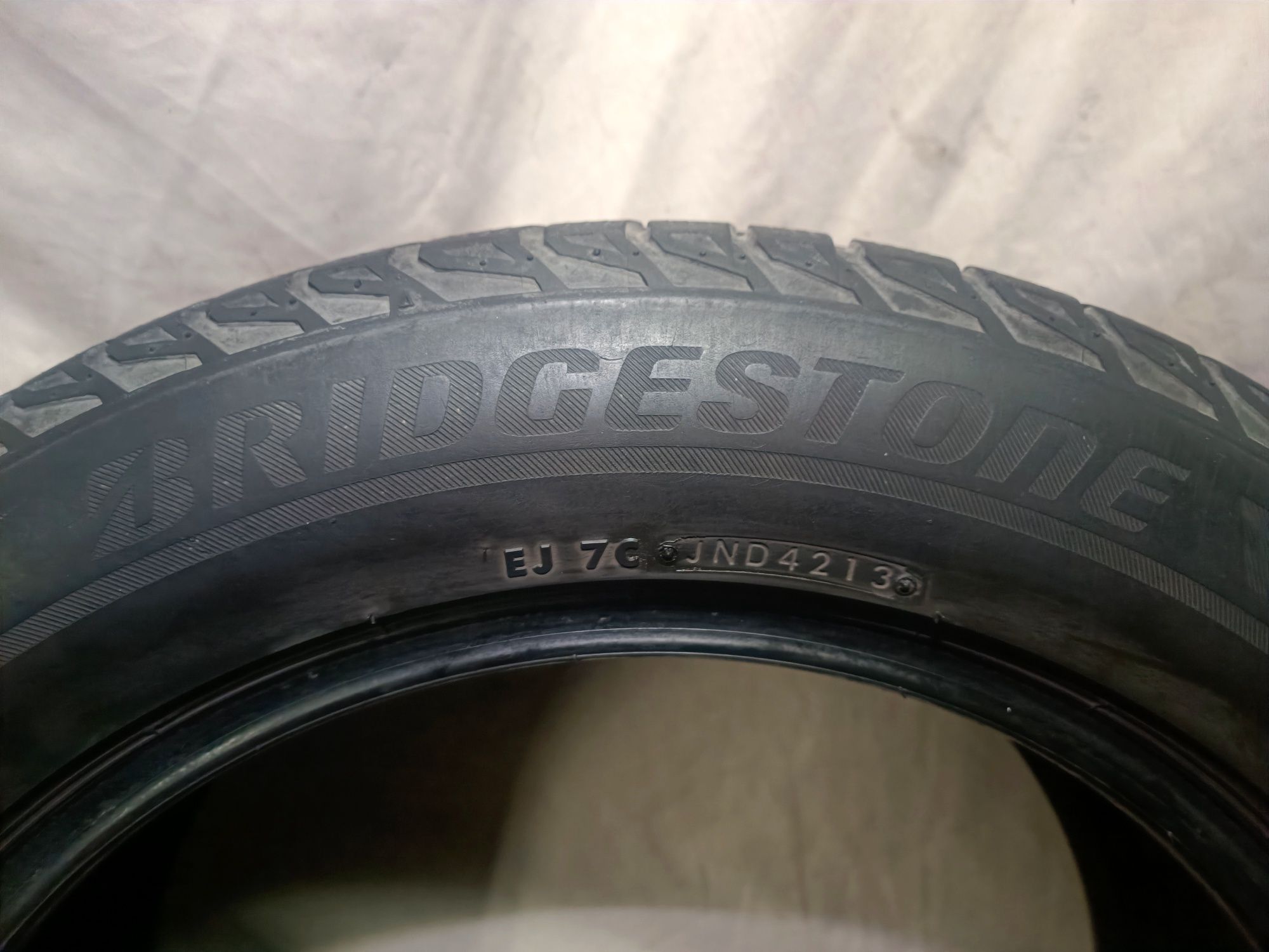 Opony zimowe BRIDGESTONE BLIZZAK 235/55/18