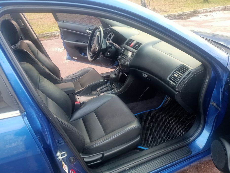 Хонда Акорд 2.0 газ бензин АКПП 2004р.в.