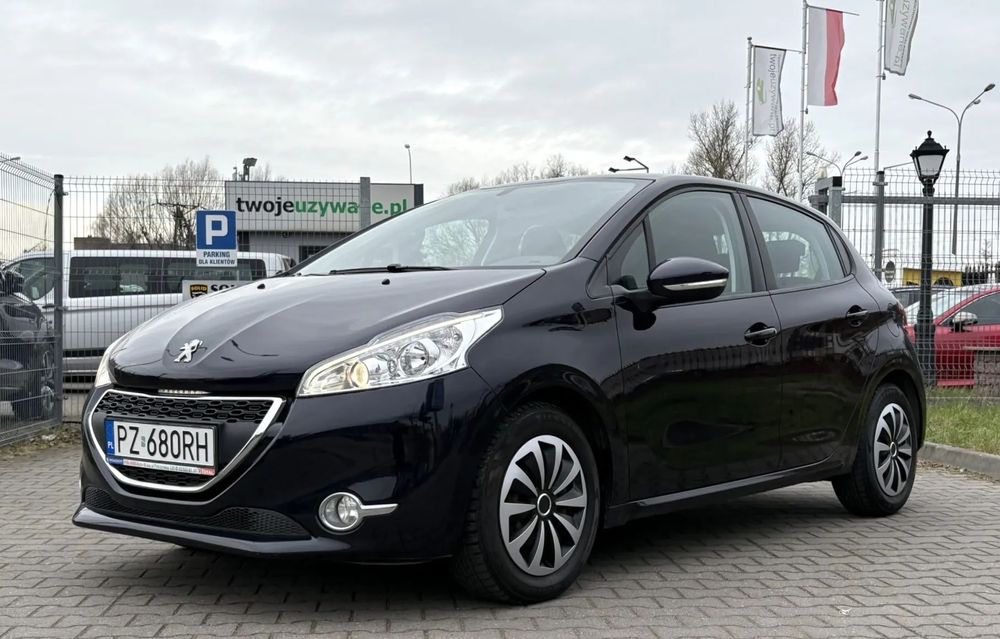 Peugeot 208 SalonPL/ VAT23/ PDC/ Klimatyzacja/ Tempomat/ Radio Bluetooth
