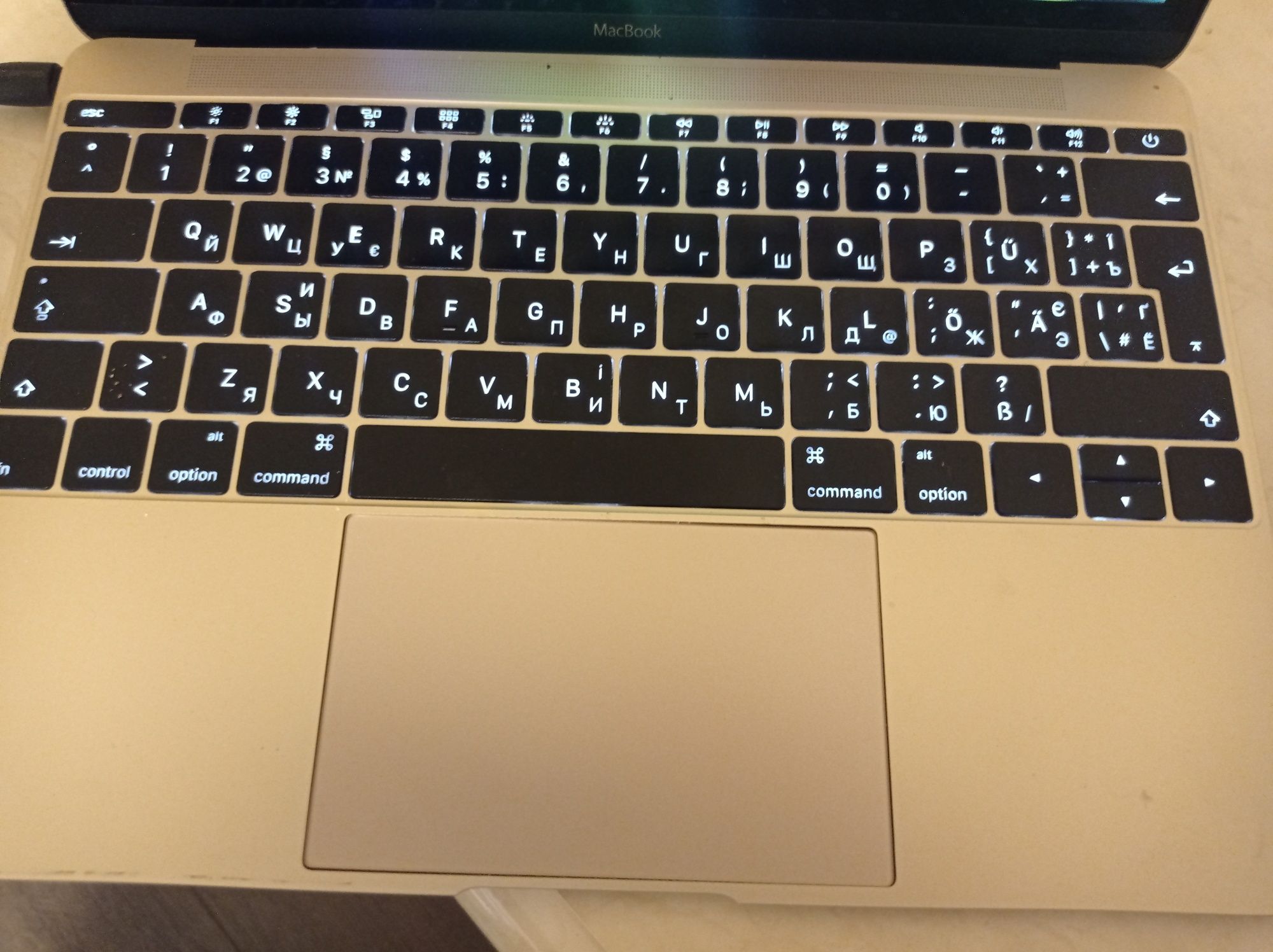 продам MacBook air