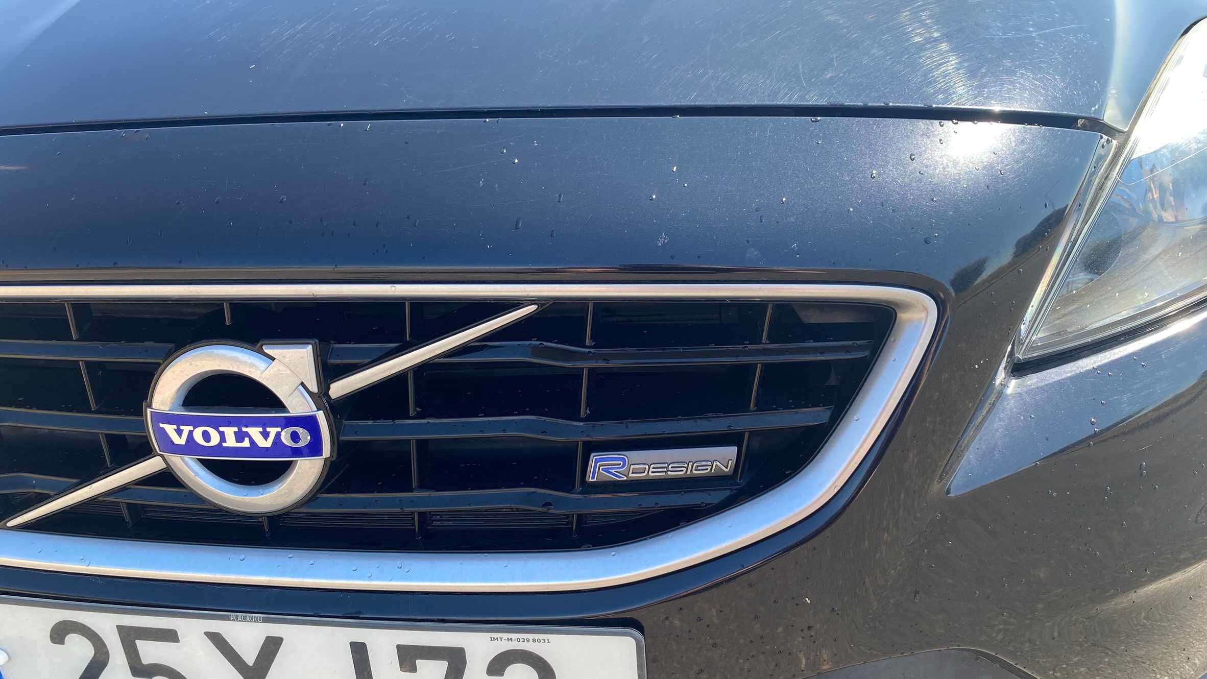 Volvo V40 D4 RDesign, 190 cv, 1 969 cm3