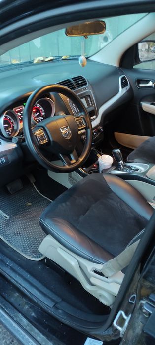 Продам Dodge Journey