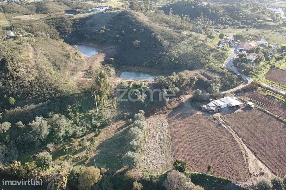 Ruína para recuperar em Ribeira de Arade, Messines + terreno