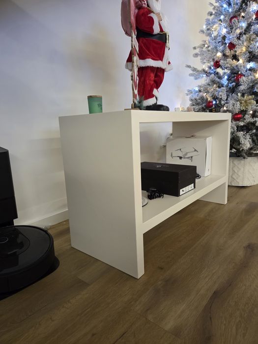 Móvel com prateleira MDF hidrófugo lacado