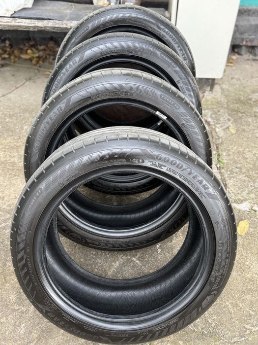 Продам літню резину GoodYear Eagle F1 asymmetric 6 235/45R17