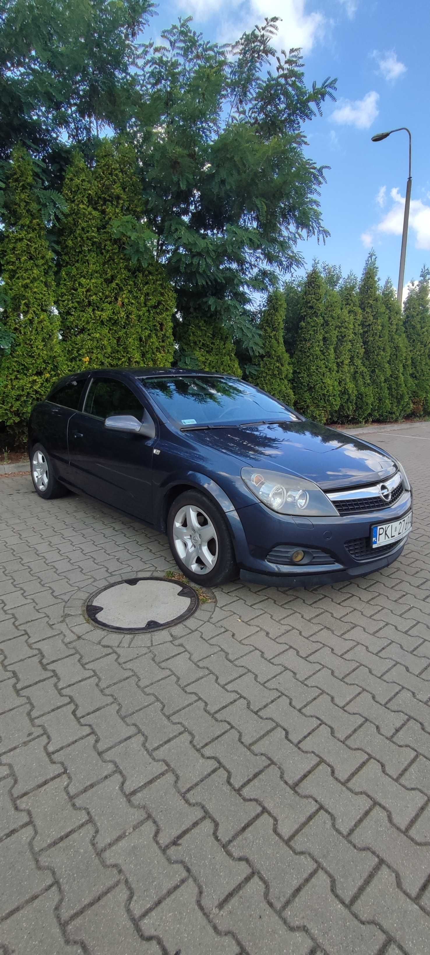 Opel Astra H Hatchback 2009r.