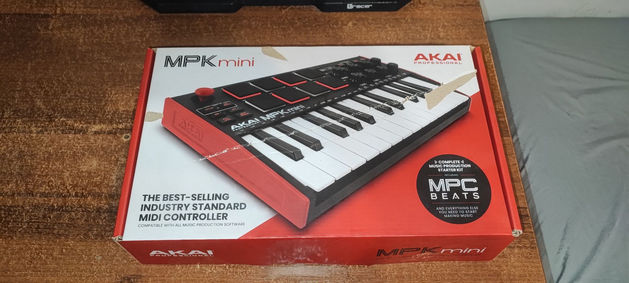 AKAI  MPK MINI  Stan jak nowy raz użyty