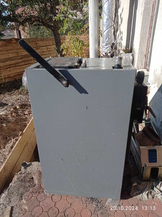 Котел твердопаливний