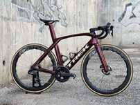 Bicicleta disco Trek Madone SLR / Ultegra Di2 12v