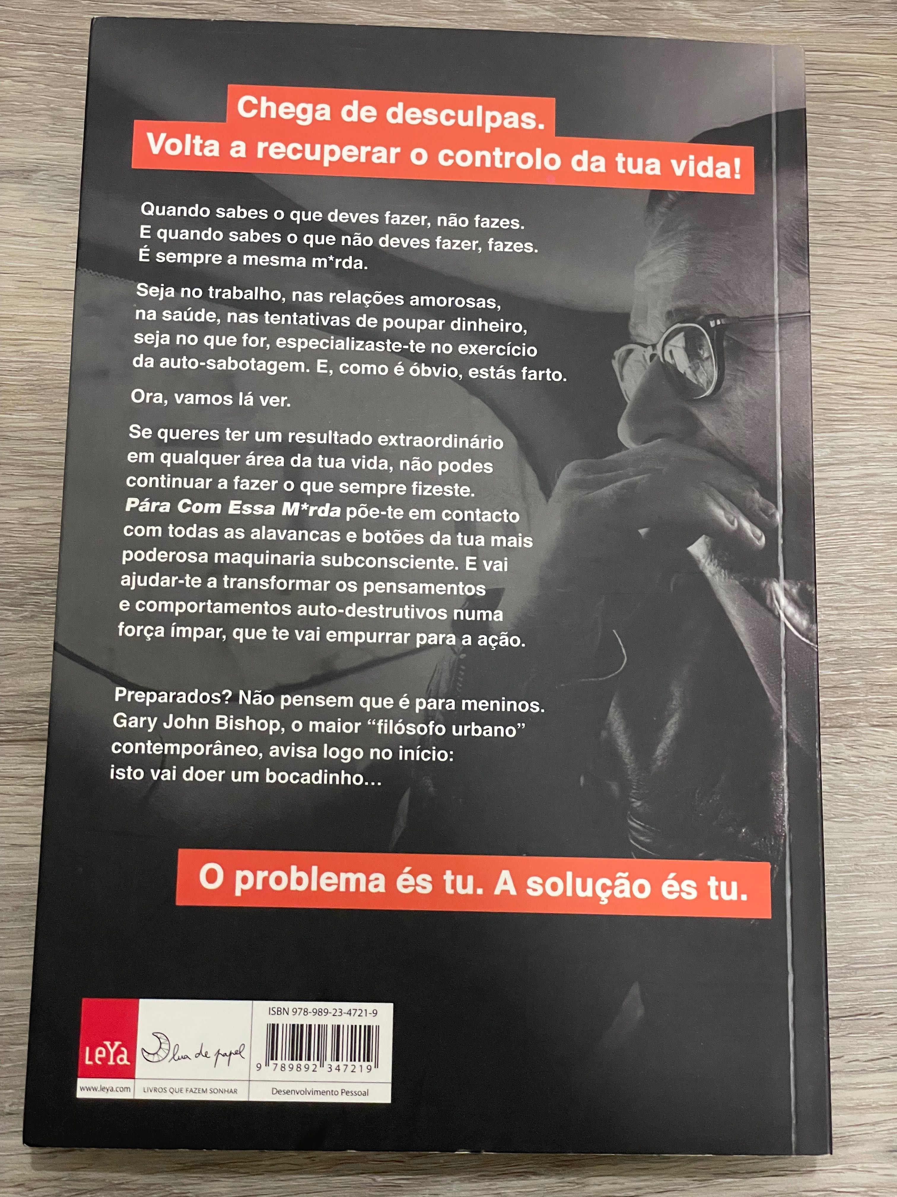 Livro “Pára com essa m*rda”