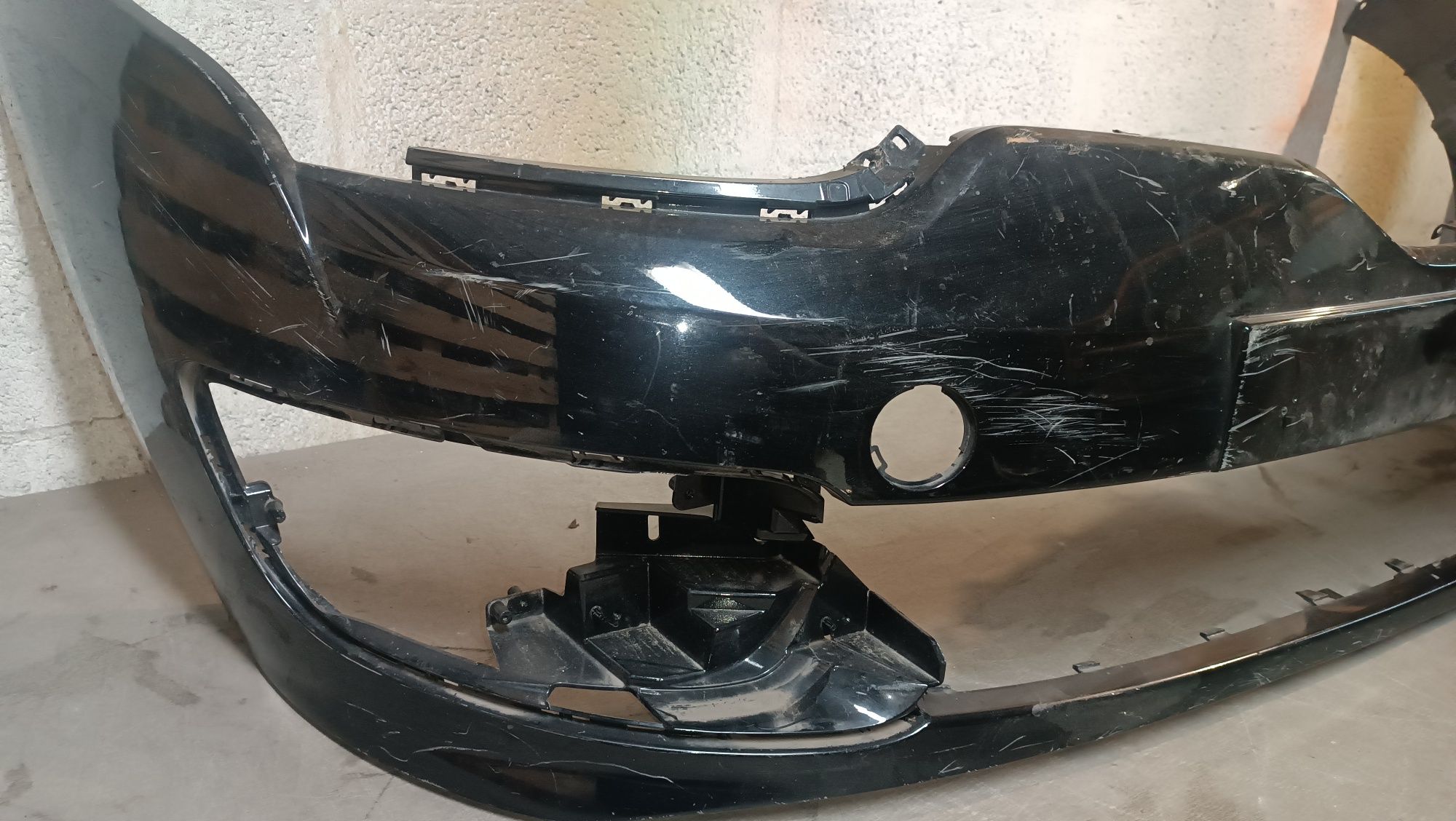 Vendo parachoque de frente Renault Megane 3 grandtour ano 2013/16