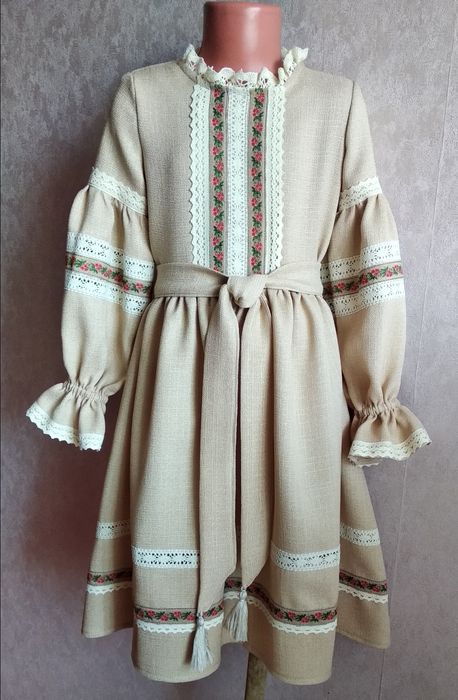Сукні вишиванки для дівчаток
