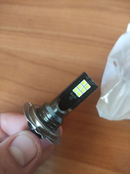 Лампочки Н7 (ближнє світло)