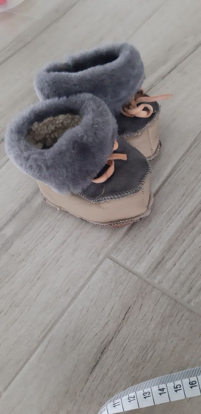 Buciki niemowlęce