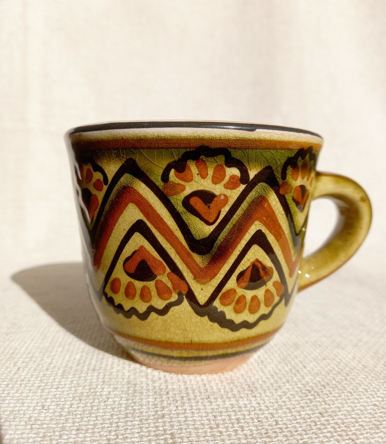 Чашки васильківська майоліка. Кераміка, глиняний український посуд