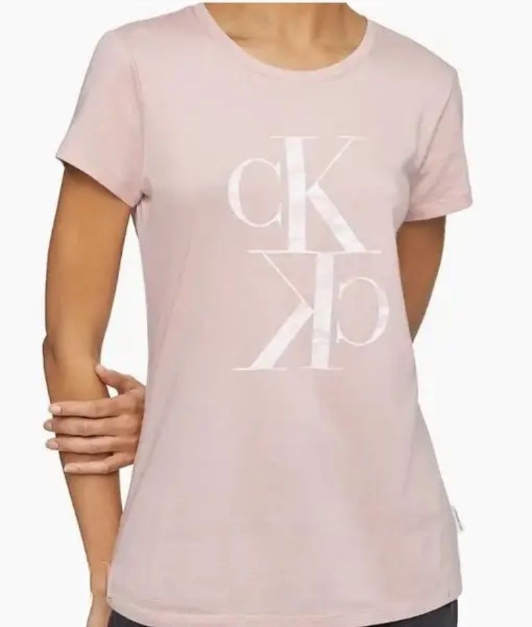 Женская футболка Calvin Klein XS Кельвин Кляйн