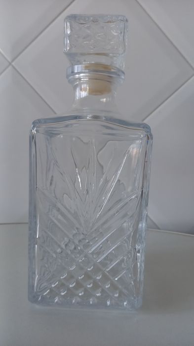 Garrafa antiga de vidro