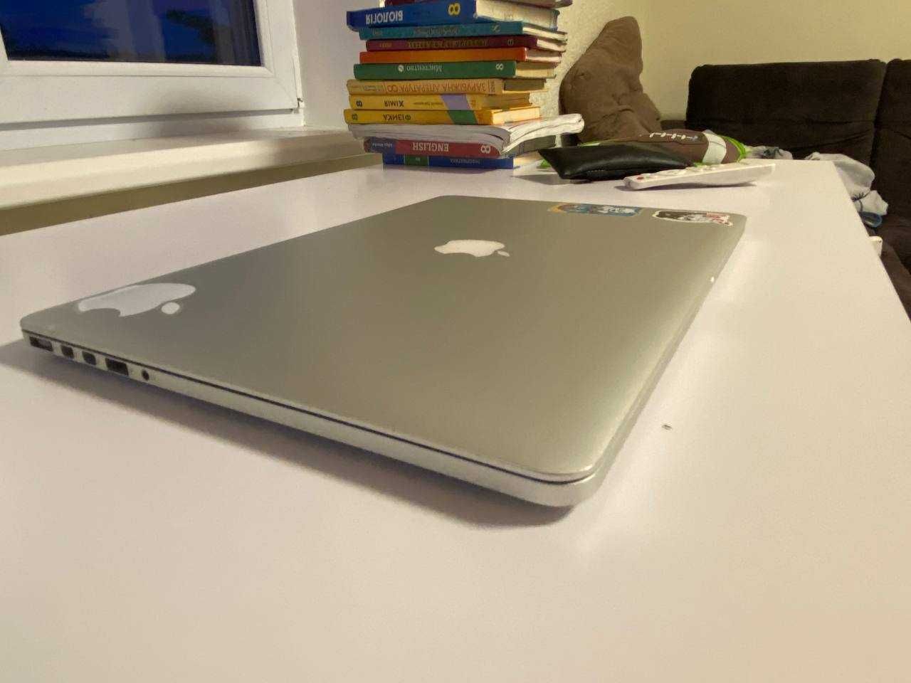 Продам MacBook Pro (Retina, 15-inch, Mid 2015)