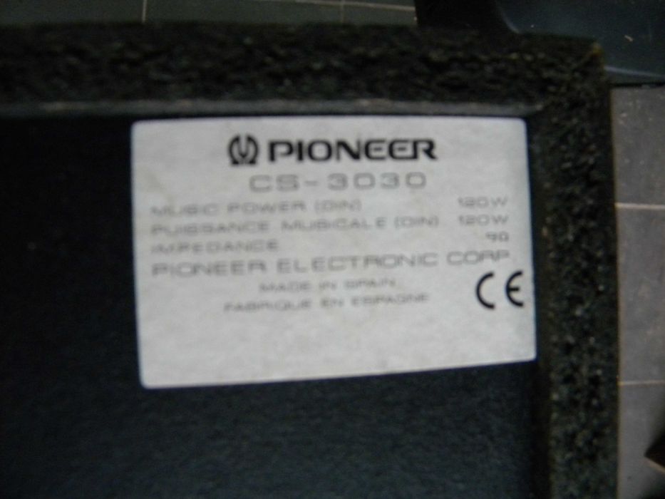 Kolumny głośnikowe Pioneer CS-3030,trójdrożne,120W music power-200zł