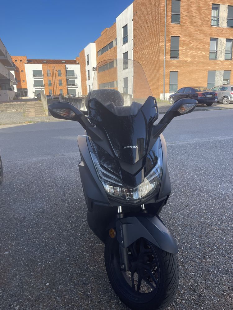 Honda forza 125 nss